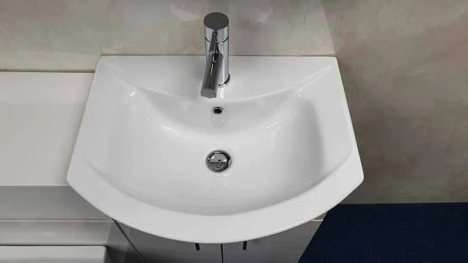 Polar White Bathroom Furniture Pack Inc Toilet Pan, Seat & Basin 4 Polar White Bathroom Furniture Pack Inc Toilet Pan, Seat & Basin - Image 4