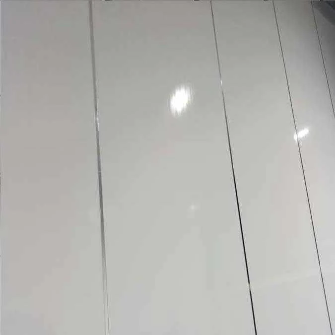 Neptune 200 Moderna White & Chrome Flat Panel - PVC Plastic Wall & Ceiling Cladding - 4m - 5 Pack 8 Neptune 200 Moderna White & Chrome Flat Panel - PVC Plastic Wall & Ceiling Cladding - 4m - 5 Pack - Image 8